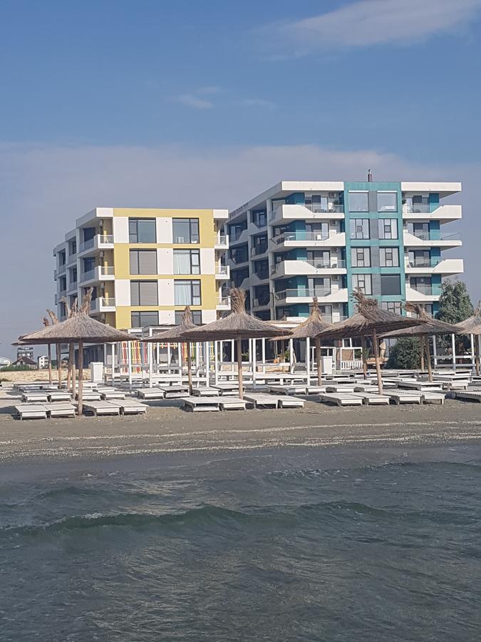 Constantinos Apartment Mamaia Nord Navodari Bagian luar foto