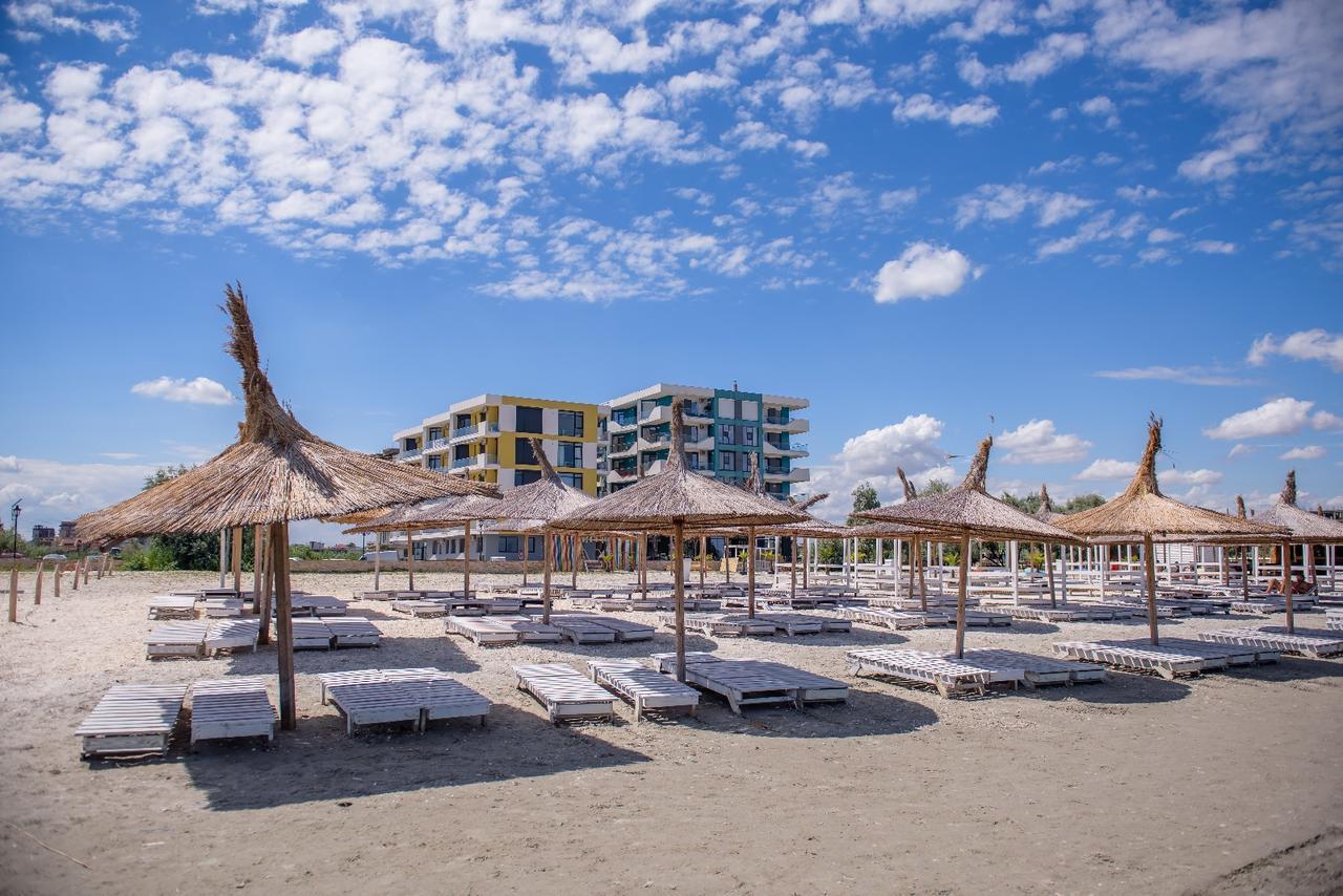Constantinos Apartment Mamaia Nord Navodari Bagian luar foto