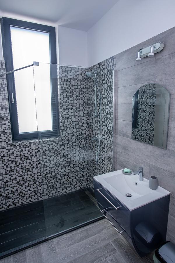 Constantinos Apartment Mamaia Nord Navodari Bagian luar foto