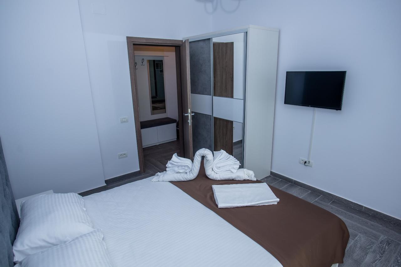 Constantinos Apartment Mamaia Nord Navodari Bagian luar foto